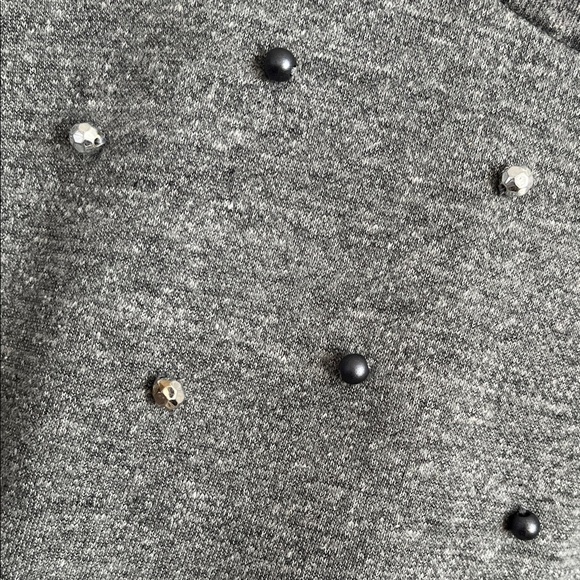 RACHEL ROY Gray Sweatshirt with Ruffle Sleeves and Pearl Accent, Size M - Picture 6 of 10